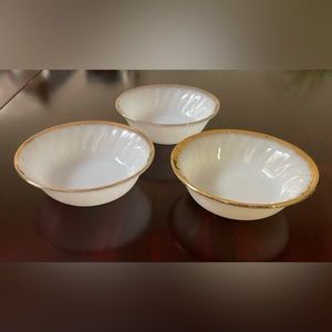 Fire King Swirl Milk Glass Set Of 3 Nappie Dessert Bowls